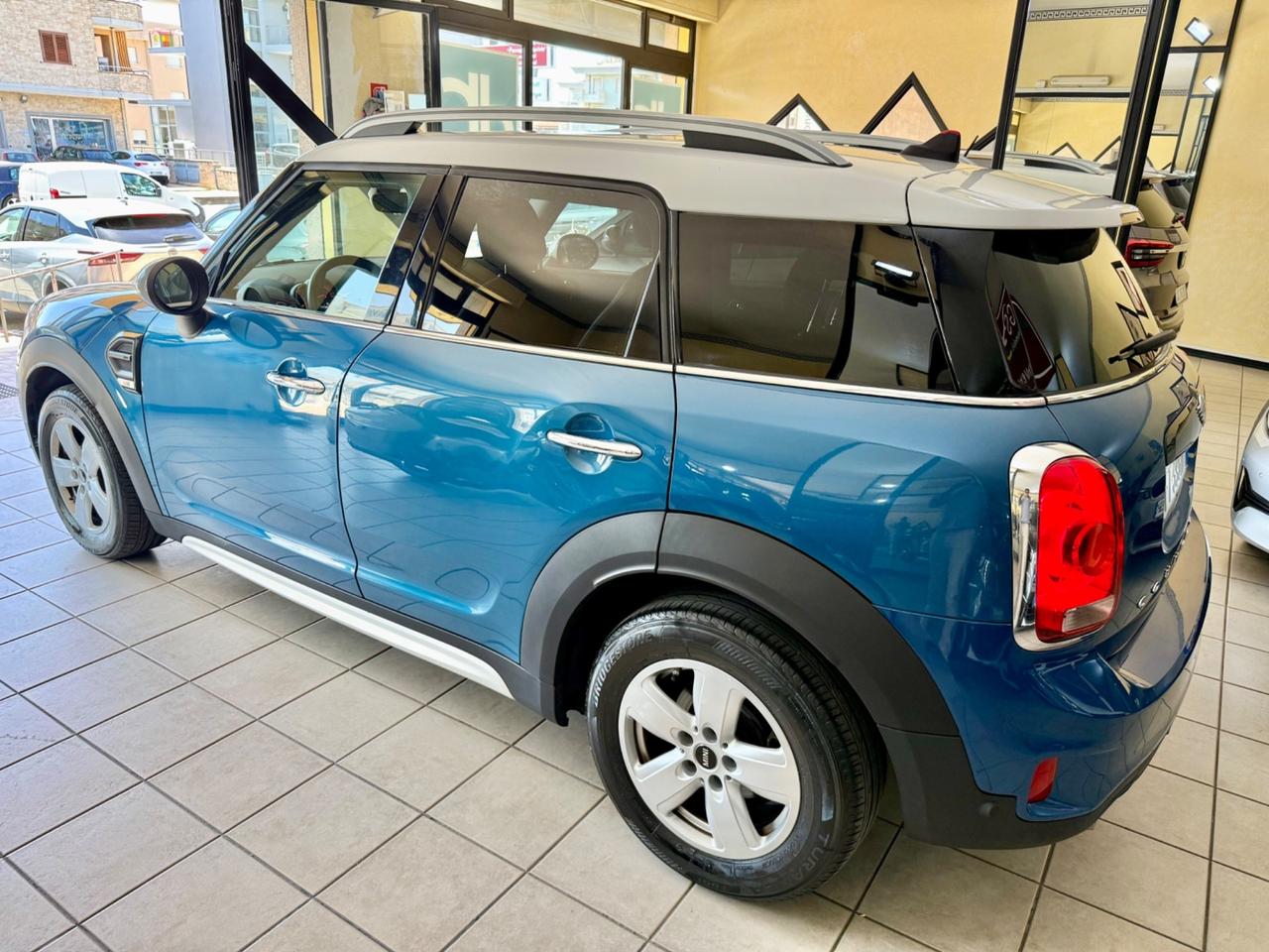 Mini Cooper D Countryman 2.0 Business Automatica