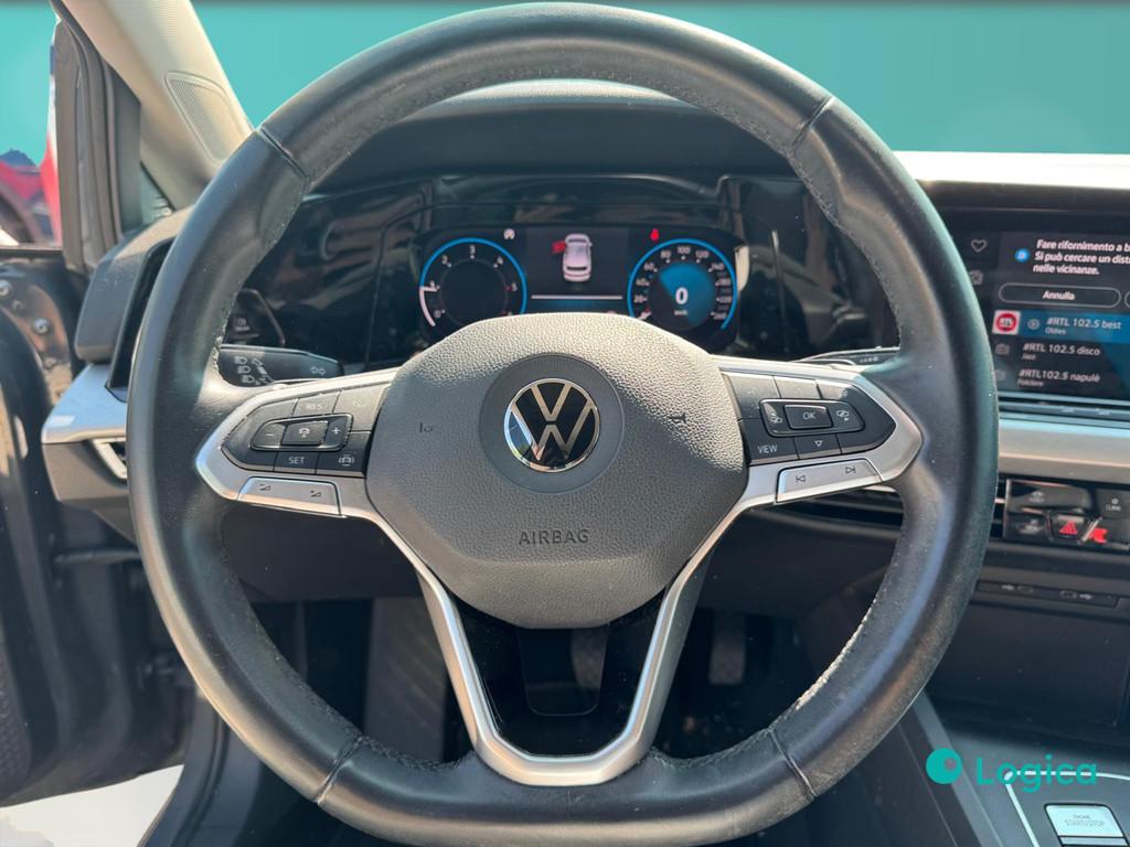 VOLKSWAGEN Golf VIII 2020 - Golf 2.0 tdi scr Life 150cv dsg