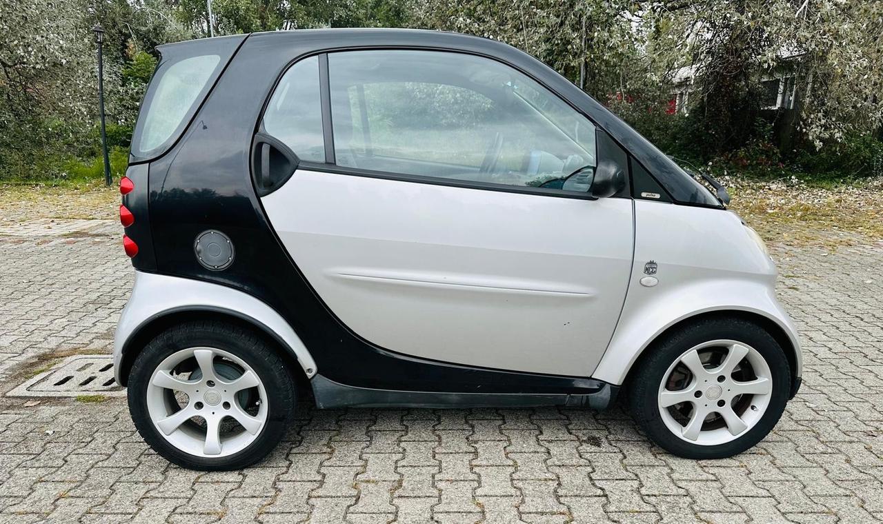 Smart ForTwo 700 coupé pulse (45 kW)