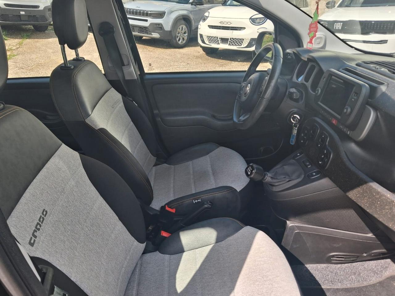 Fiat Panda 1.0 FireFly S&S Hybrid City Cross