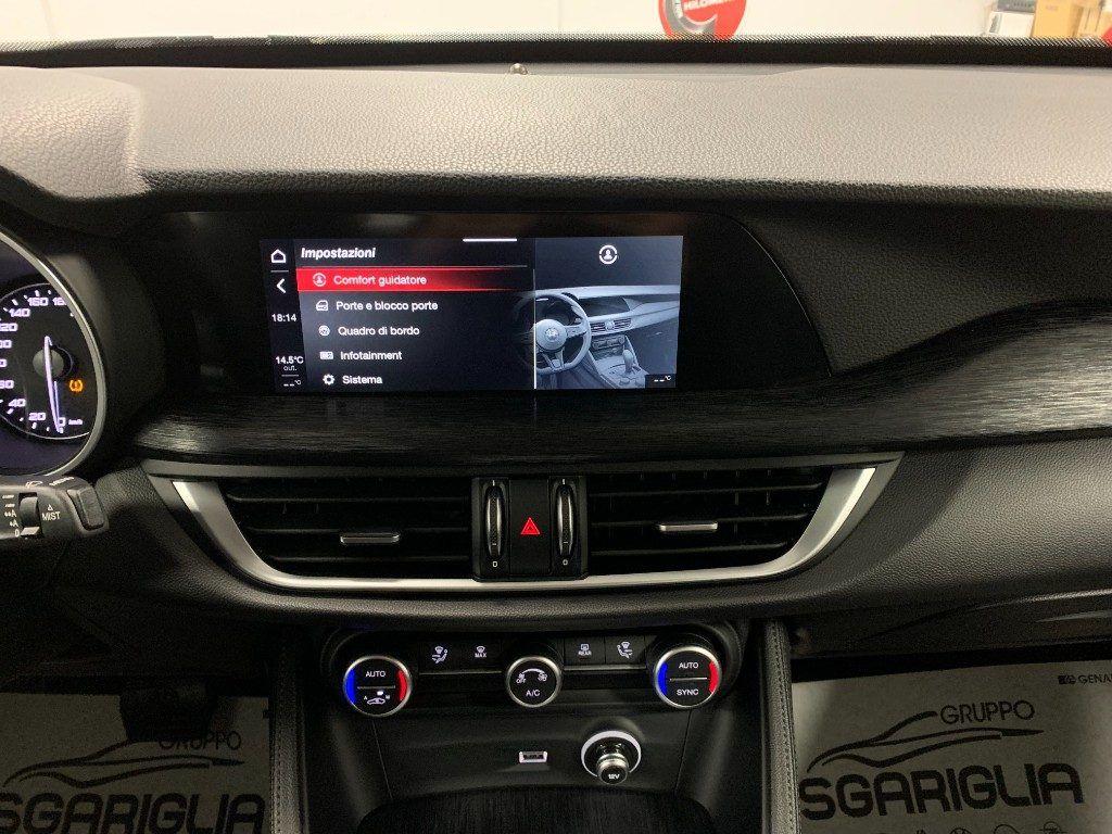 Alfa Romeo Stelvio 2.2 Diesel AT8 Sport-Tech Automatico