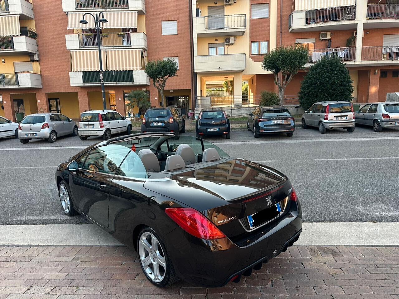 Peugeot 308 1.6 THP 150CV CC Féline