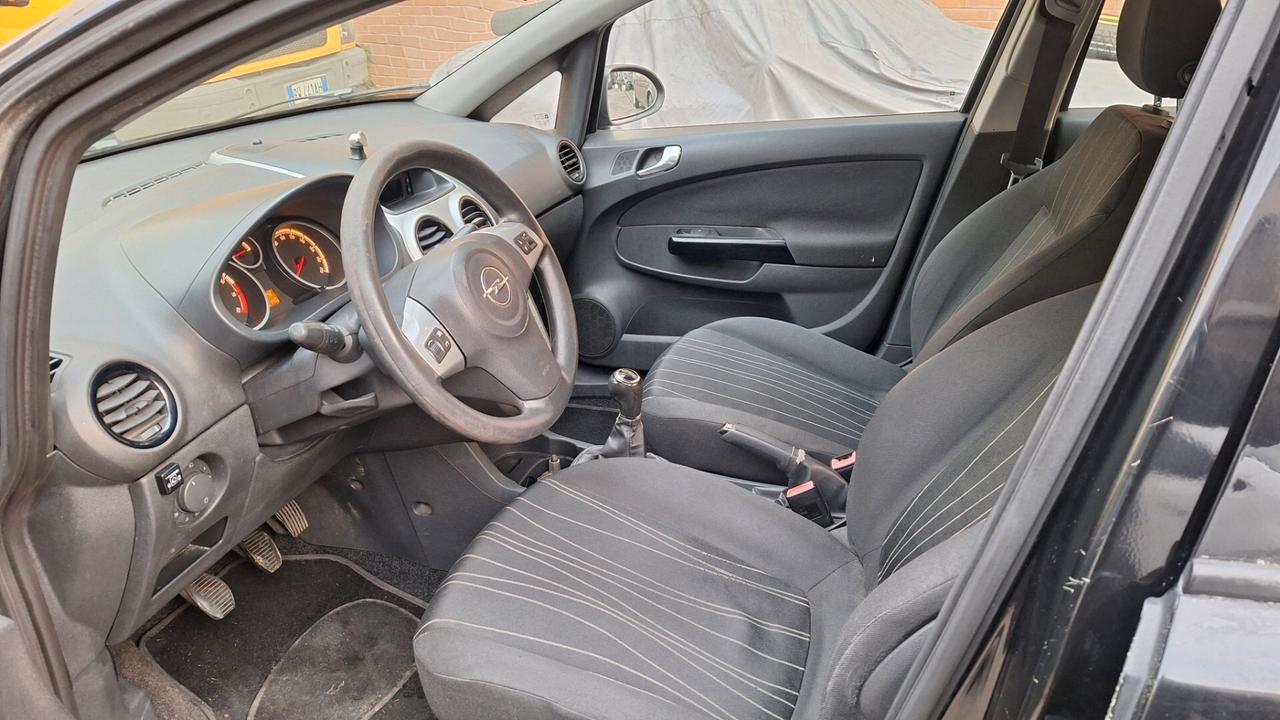 Opel Corsa 1.2 3 porte Easytronic Enjoy