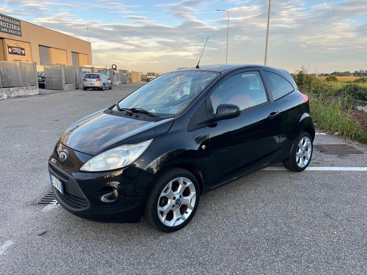 Ford Ka 1.2 8V 69CV Titanium