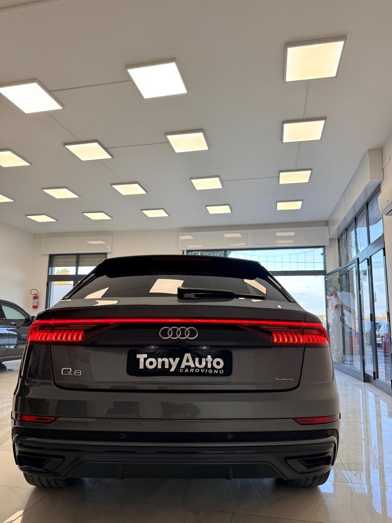 Audi Q8 50 TDI 286 CV mhev (diesel/elettrica) quattro Sport S.LINE,TETTO APRIBILE,LUCI SOFFUSE,TELECAMERA