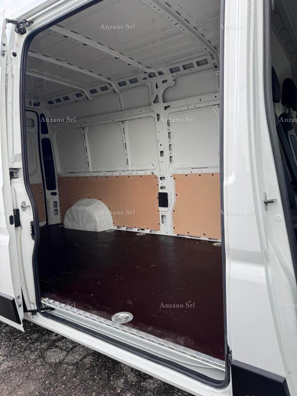 CITROEN Jumper 35 L3H2 2.2 bluehdi 140cv S&S (Business)