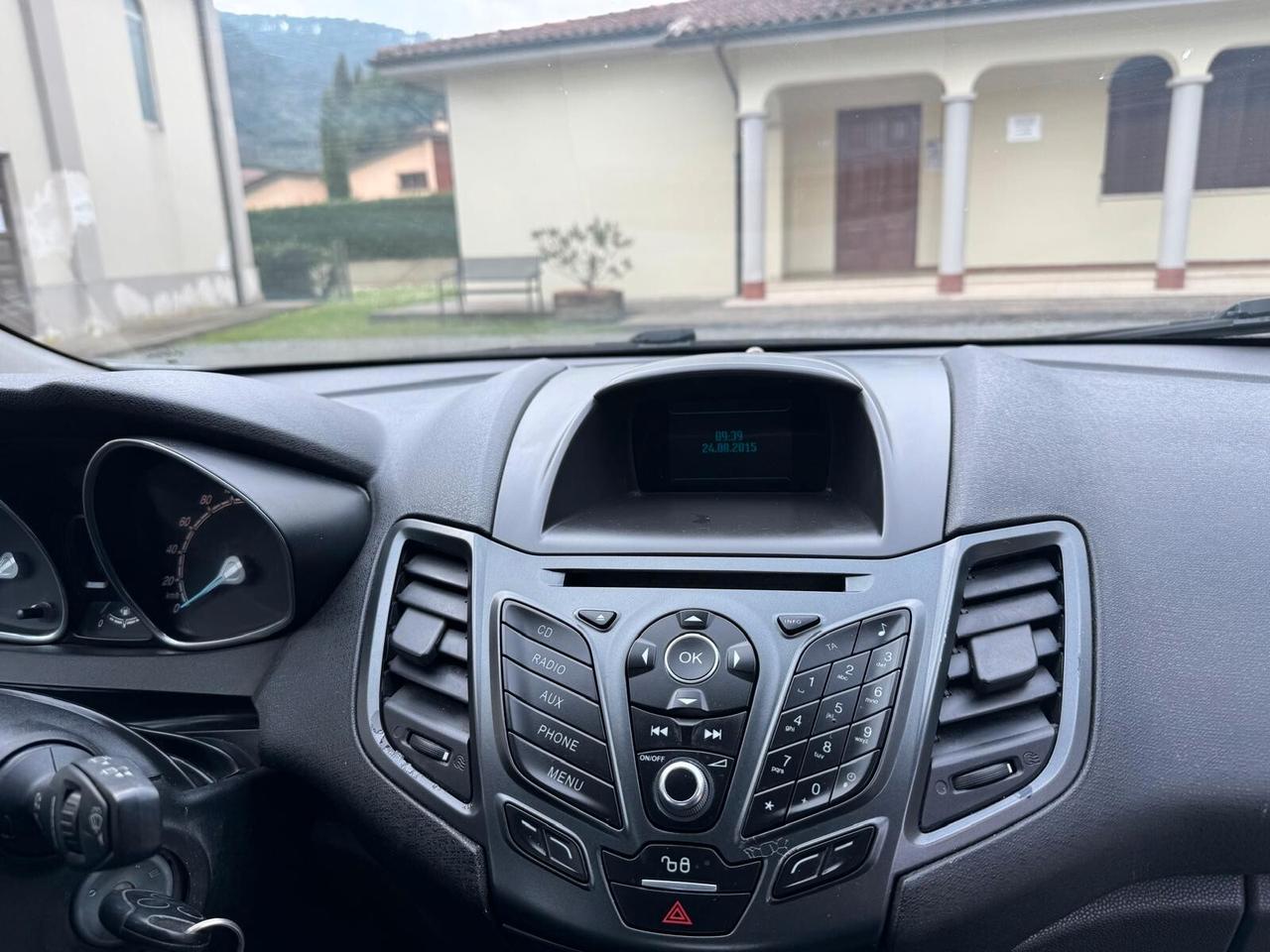 Ford Fiesta 1.4 3 porte Bz.- GPL