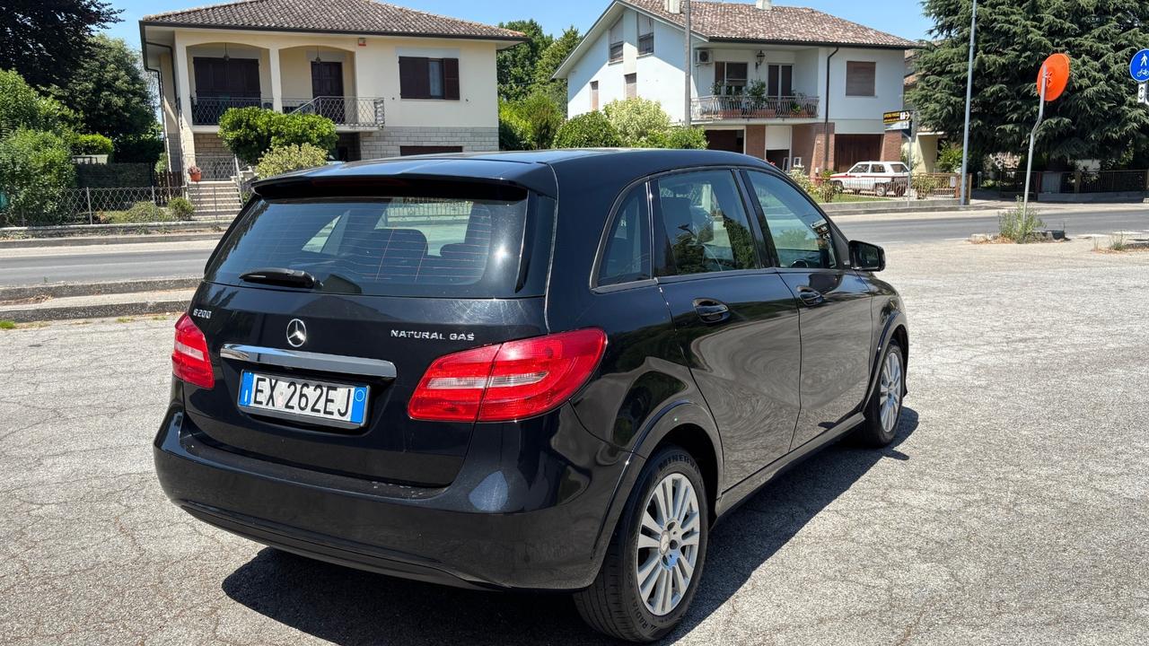 Mercedes-benz B 200 NGD Executive