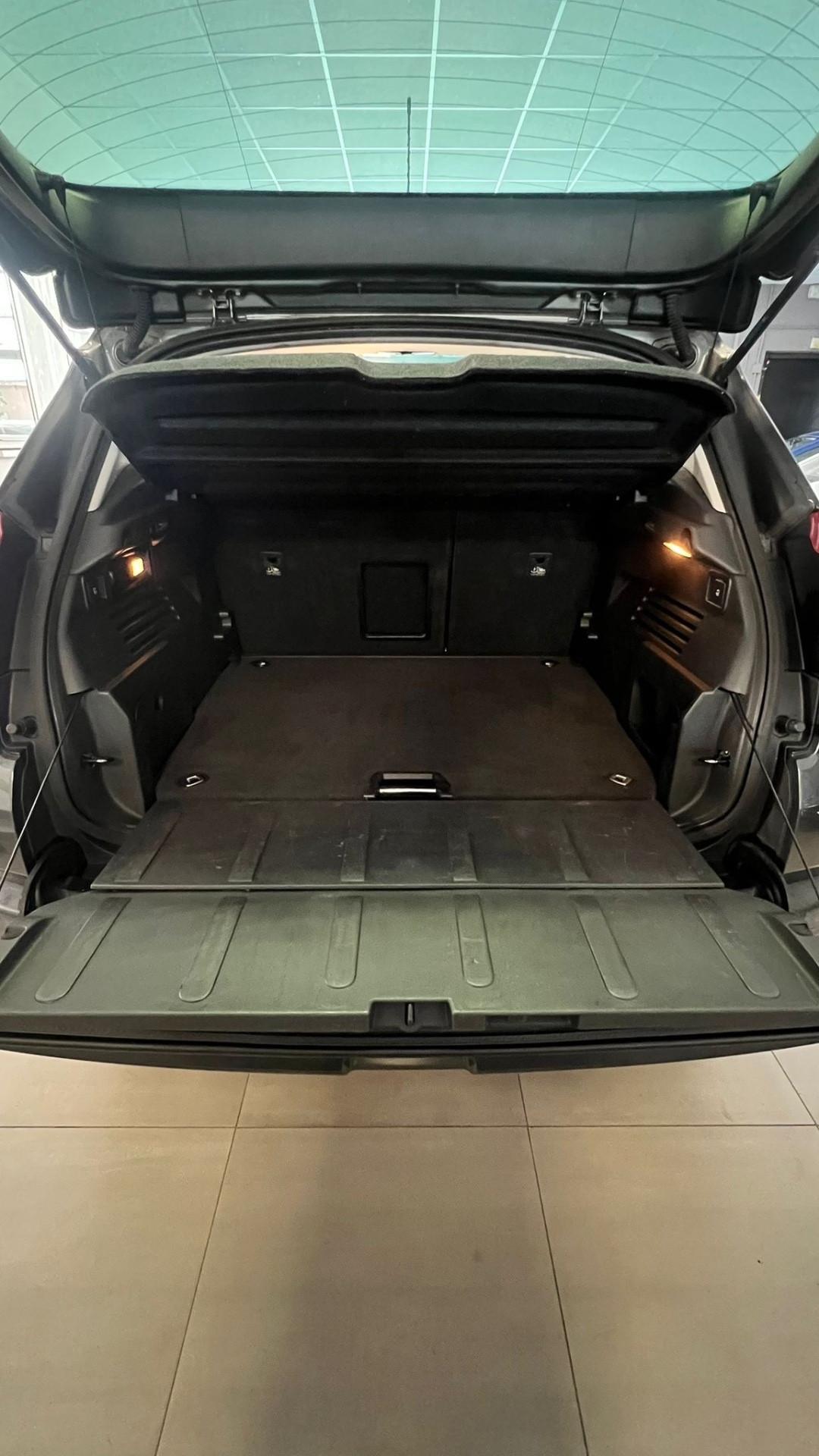 Peugeot 3008 1.6 HDi 112CV Business