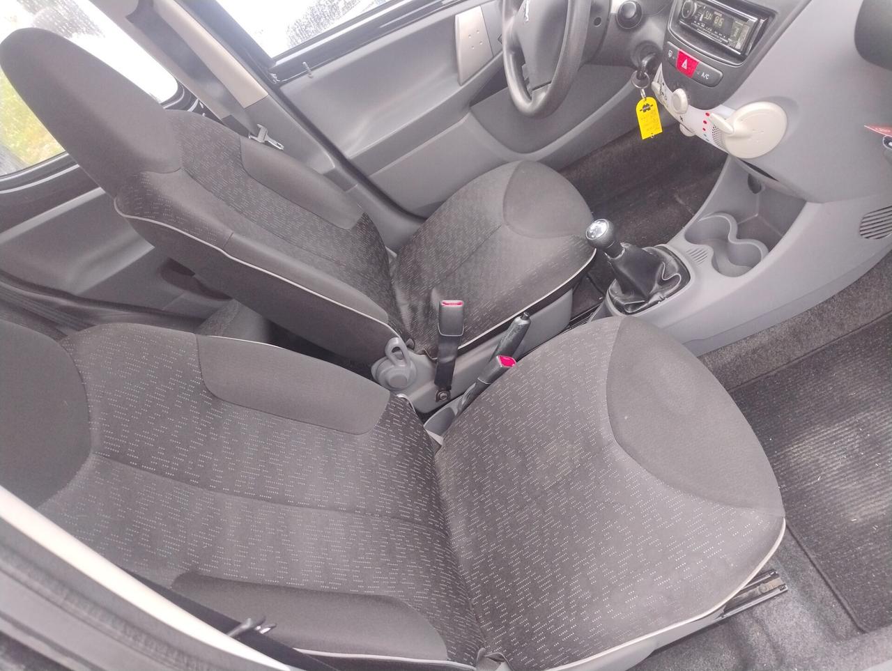 Peugeot 107 1.0 68CV 5p. Active