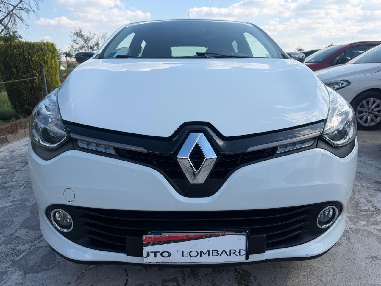 Renault Clio 1.5 dCi 8V 75CV 5 porte Costume National neopatentati