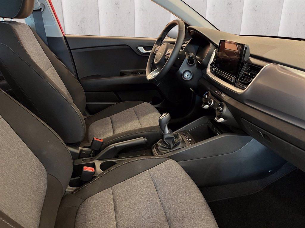 KIA Stonic 1.0 t-gdi mhev Urban 100cv mt del 2024