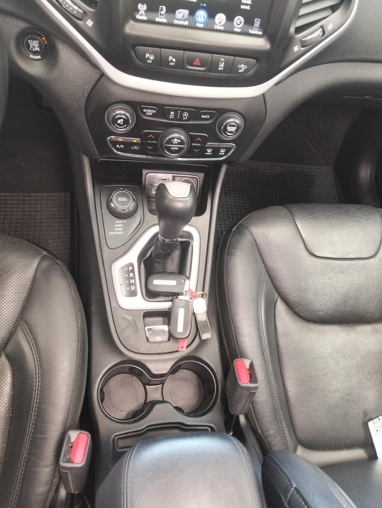 Jeep Cherokee 2.2 Mjt II 4WD Active Drive Overland