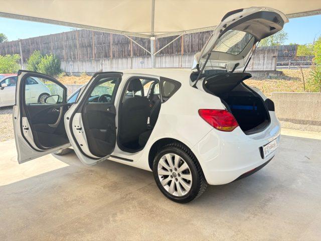 OPEL Astra 1.7 CDTI 125CV 5 porte Cosmo PRONTA CONSEGNA