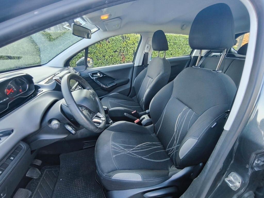 PEUGEOT 208 1,4 HDI ALLURE – OK NEOPATENTATI-