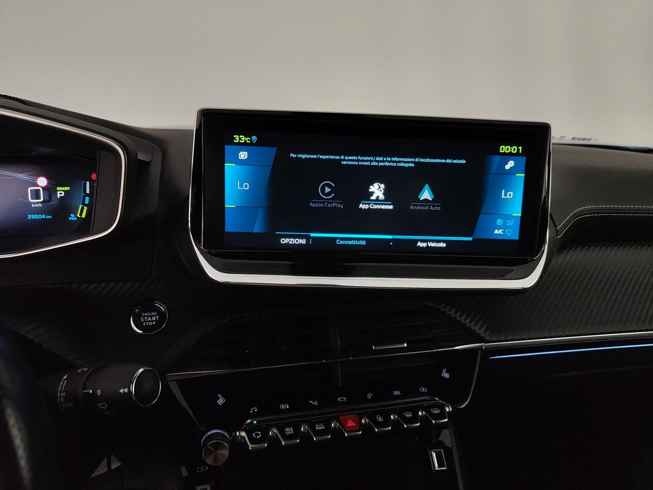 Peugeot 2008 motore elettrico 136 CV GT Pack