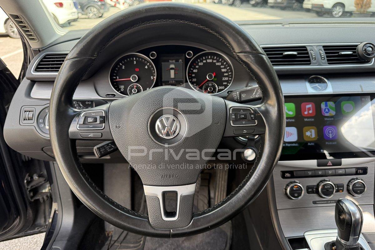 VOLKSWAGEN Passat Var. Bs. 2.0 TDI DSG High. BMT