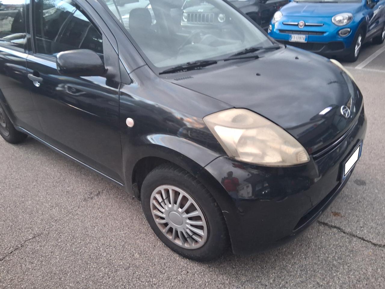 Daihatsu Sirion 1.3 16V aut. 4WD Kaori