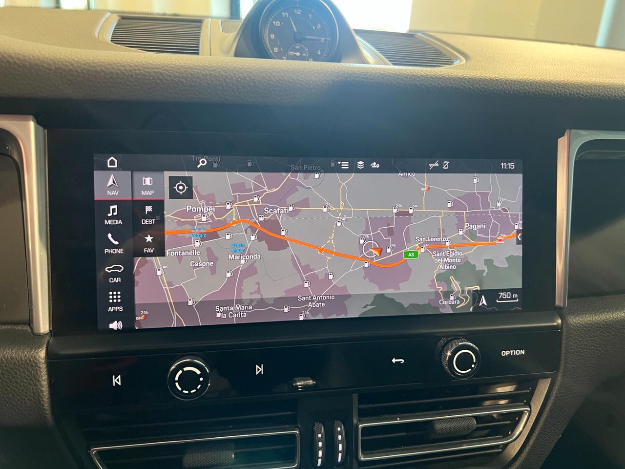 Porsche Macan 2.0 TETTO