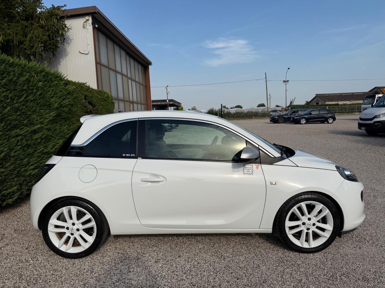Opel Adam 1.4 87 CV Glam