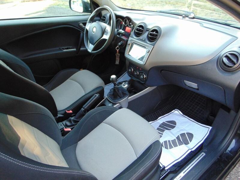 ALFA ROMEO MiTo MiTo 1.3 JTDm 85 CV S&S Distinc...