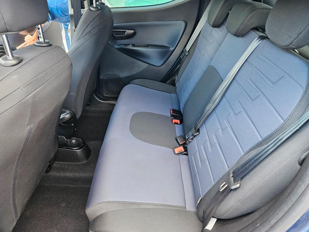 Lancia Ypsilon 1.0 FireFly 5 porte S&S Hybrid Gold Plus
