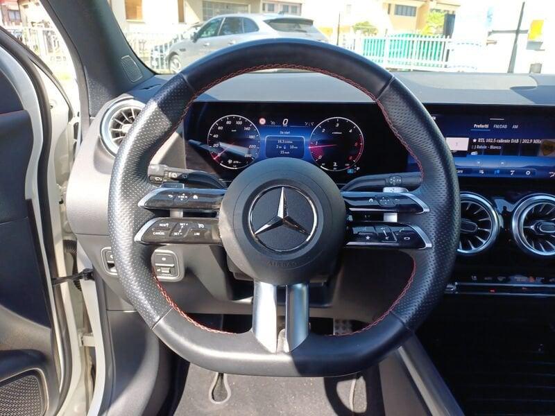 Mercedes-Benz GLA GLA 200 d AMG Line Advanced Plus NIGHT-PACK