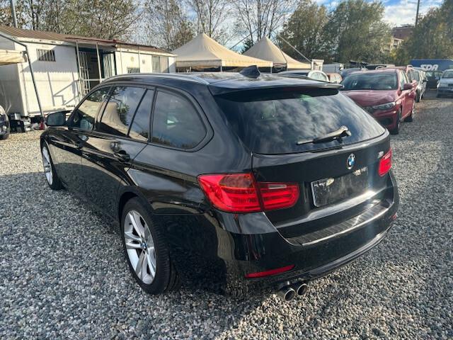 Bmw 320 320d Touring Sport automatica navigatore