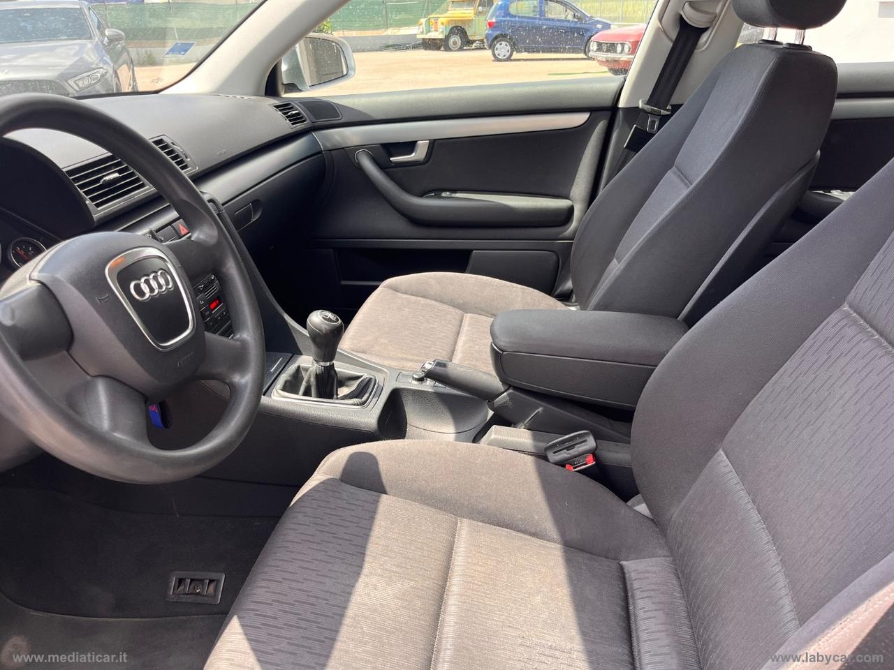 AUDI A4 2.0 16V TDI Avant Sport