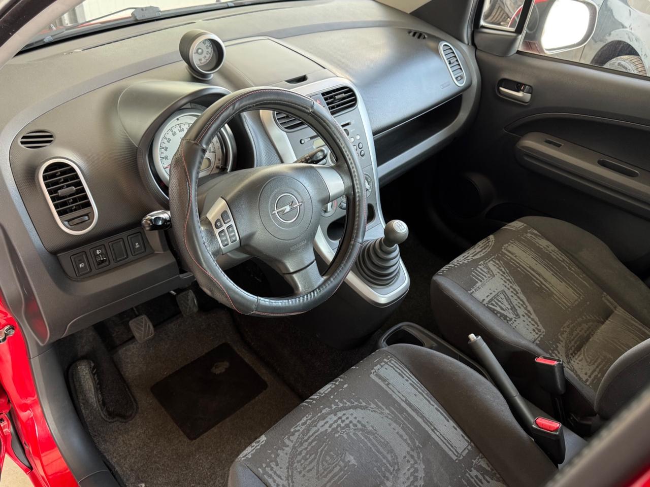 Opel Agila 1.0 12V 68CV neopatentati