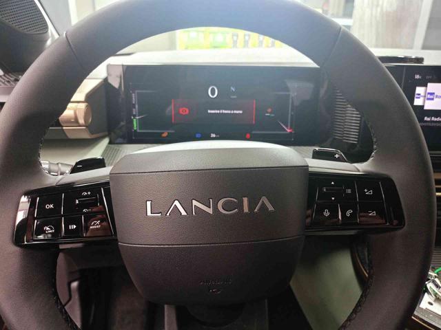 LANCIA Ypsilon Hybrid e-DCT