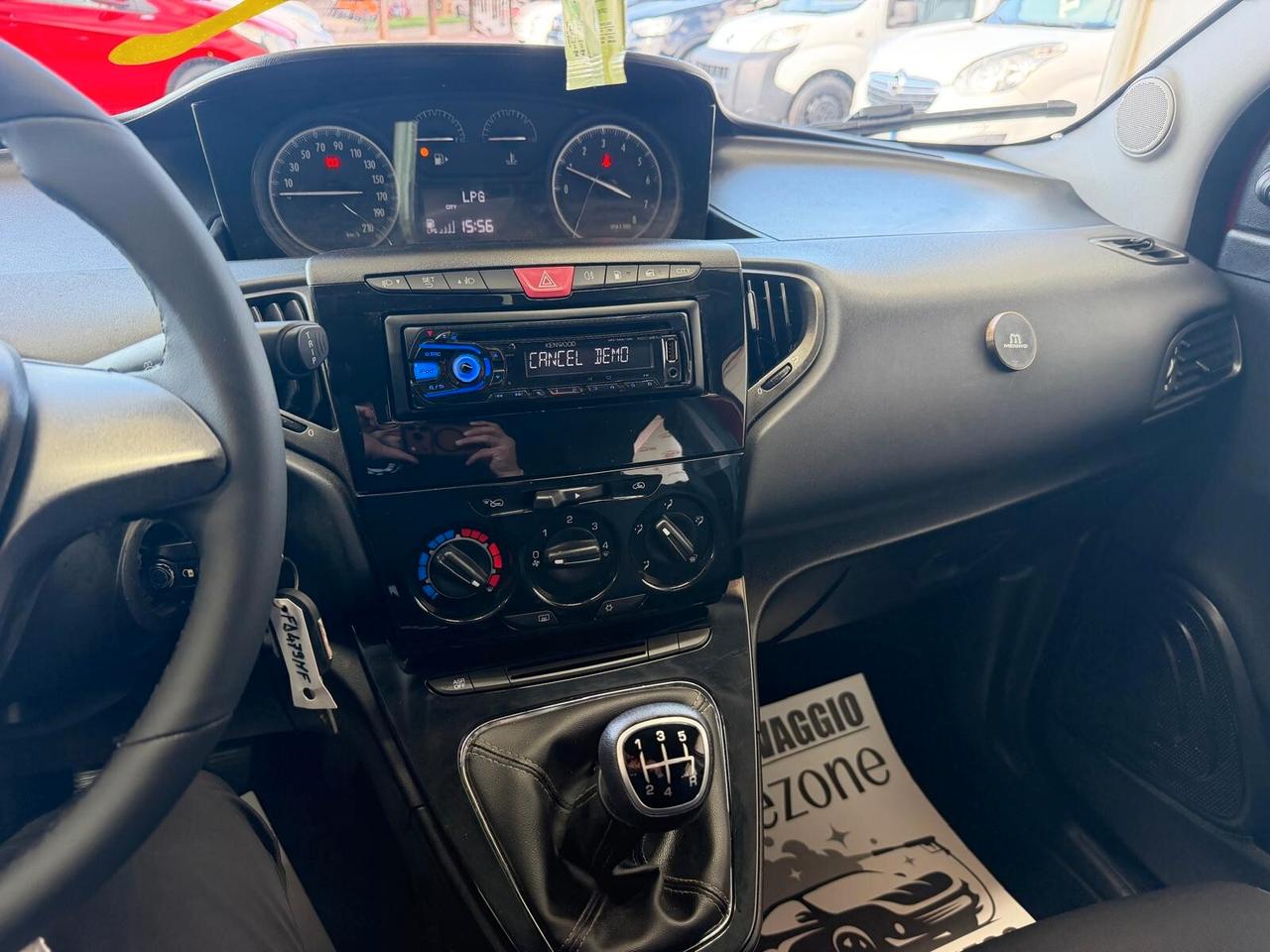 LANCIA YPSILON 1.2 BENZ/GPL 70CV ECOCHIC