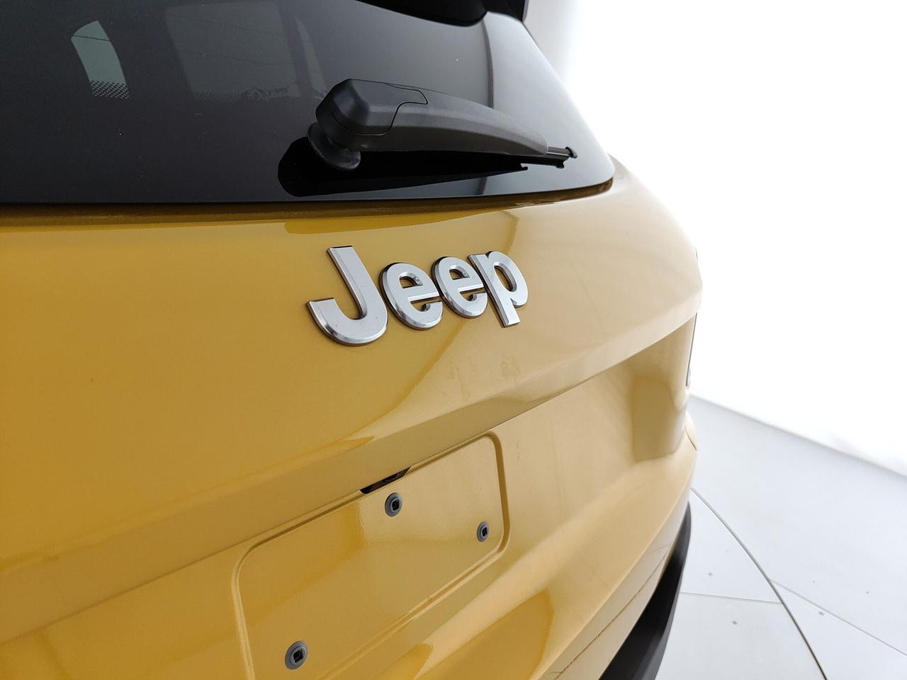 Jeep Avenger 1.2 Turbo 100 CV Summit