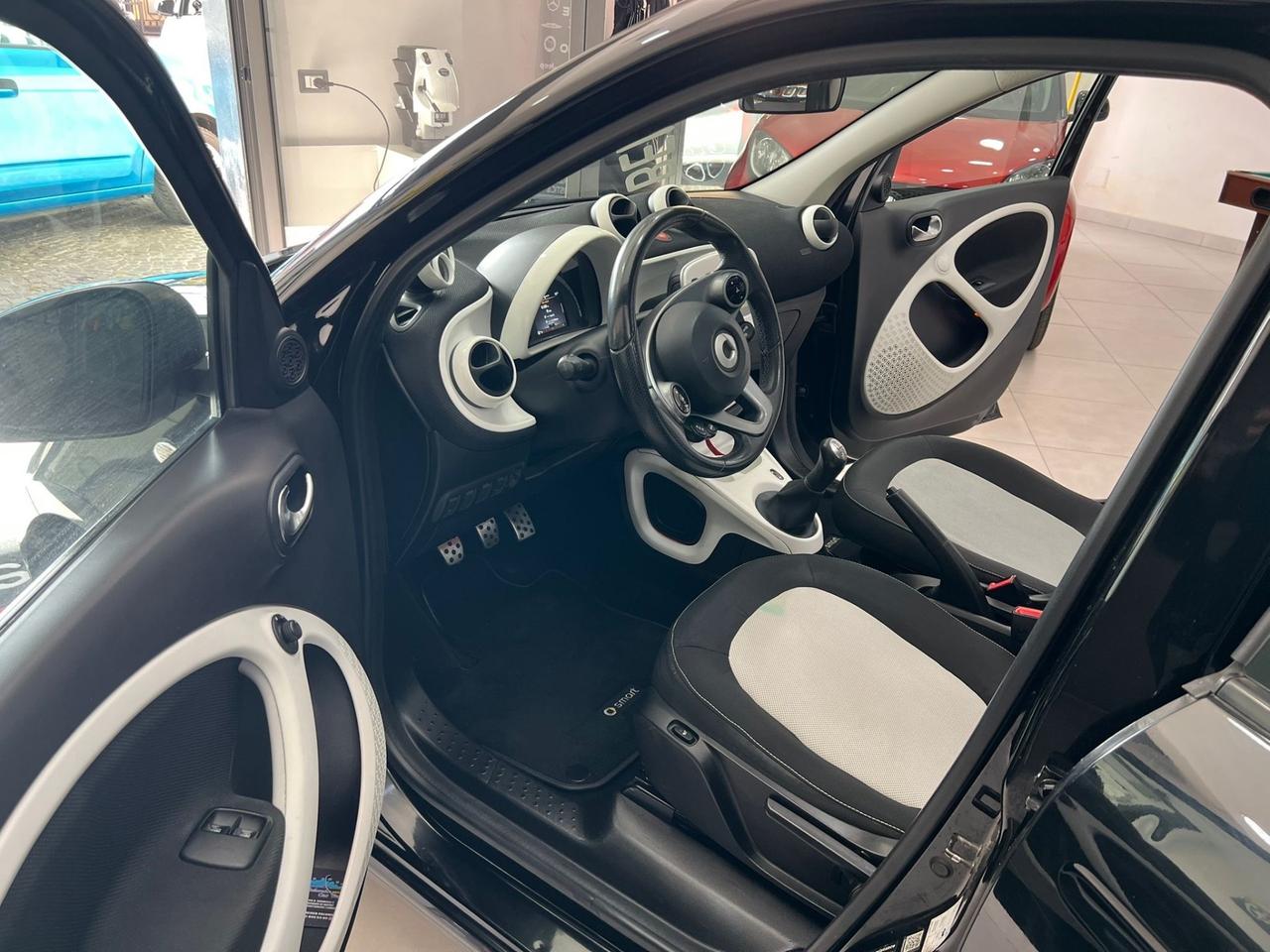 Smart ForFour 70 1.0 Passion