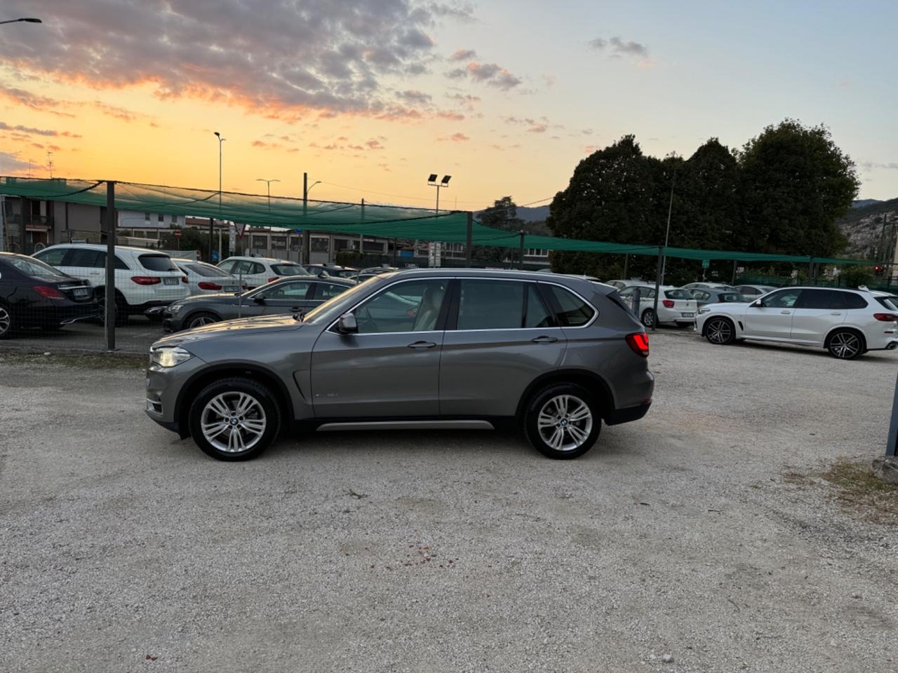 Bmw X5 xDrive30d 249CV Experience Navi Pelle Uniprop