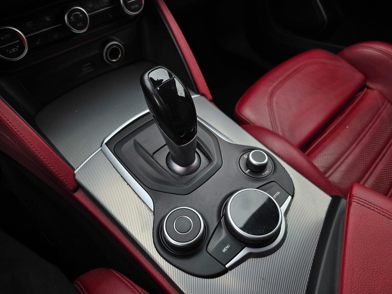 Alfa Romeo Stelvio 2.2 210 CV AT8 Q4 Ti Veloce