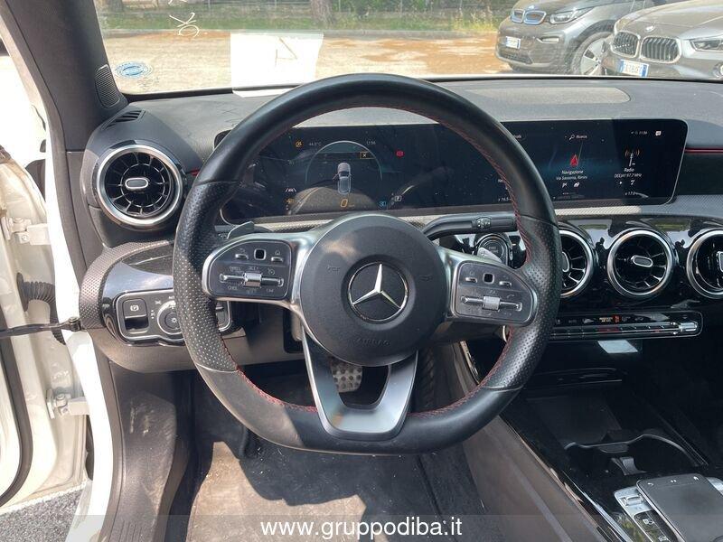 Mercedes-Benz Classe A - W177 2018 Diesel A 180 d Premium auto