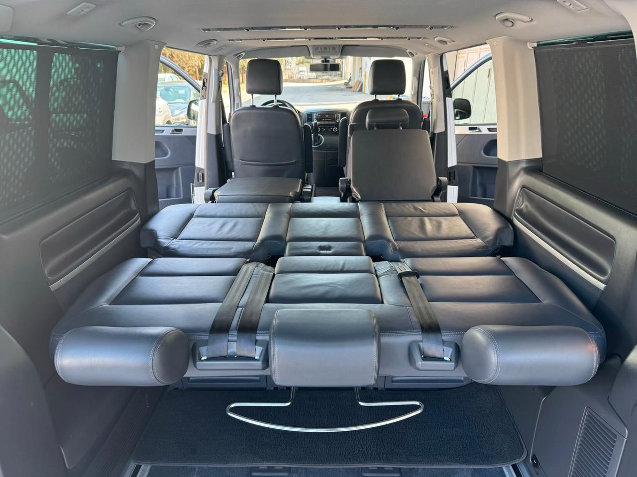 Volkswagen Multivan T5 2.0TD HIGHLINE 140cv DSG 7P