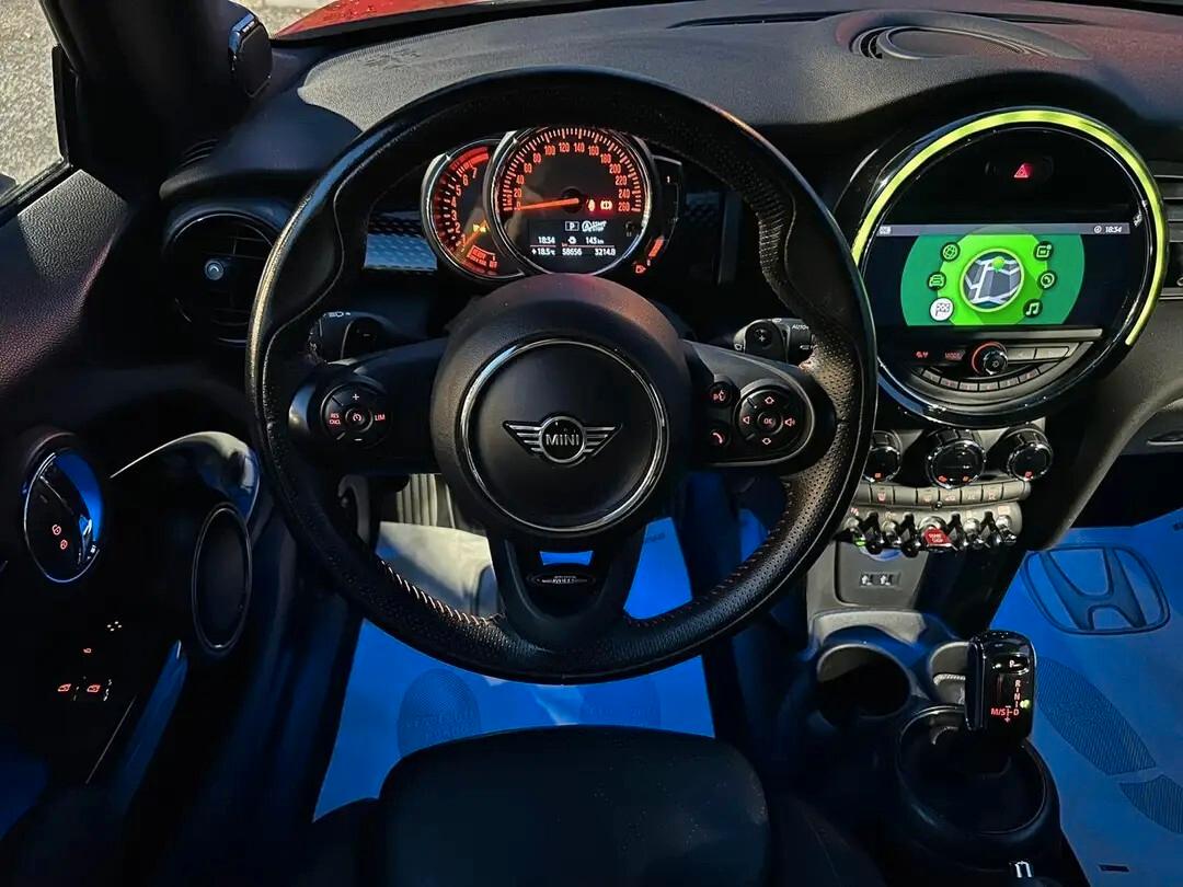 Mini 2.0 Cooper S ALL. JOHN WORKS