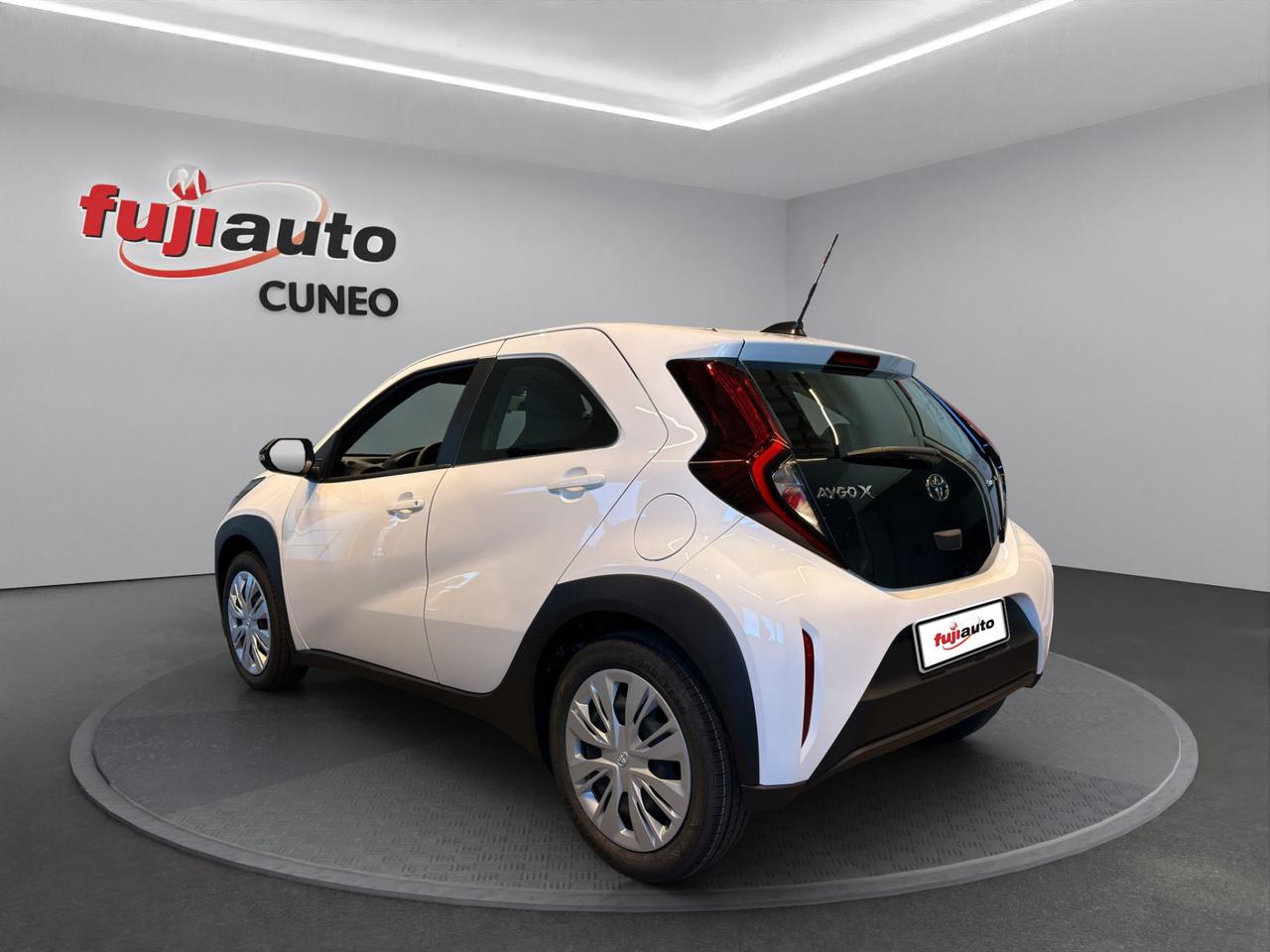 Toyota Aygo X 1.5 hybrid e-cvt