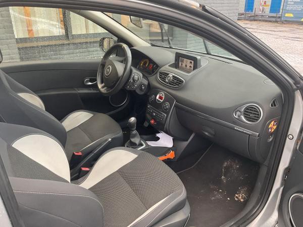 Renault Clio 3 Porte Clio 3p 2.0 16v RS 203cv