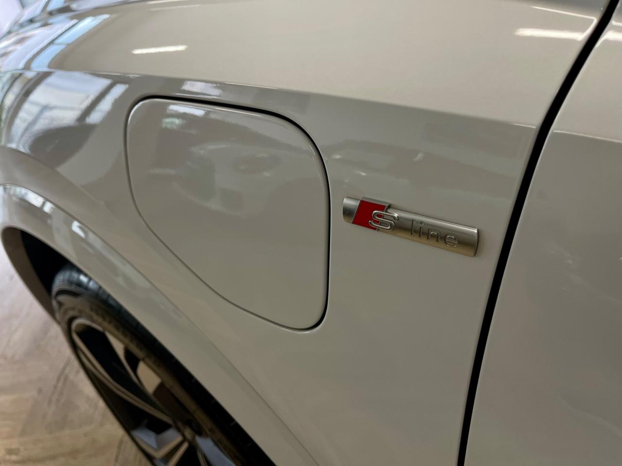 AUDI Q3 SPORTBACK 45 TFSI e S line TETTO SONOS 2023