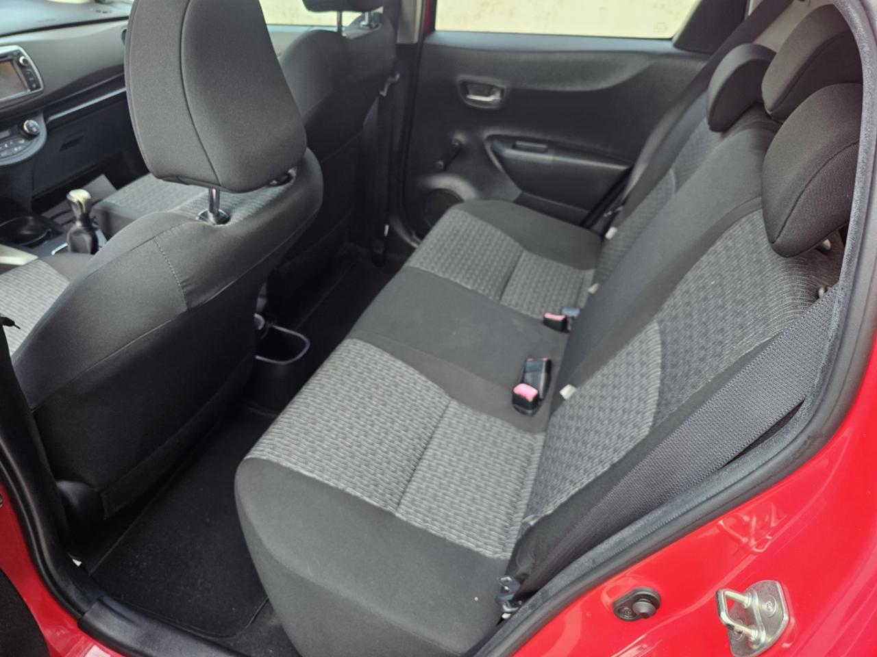 Toyota Yaris 1.0 5 porte Lounge
