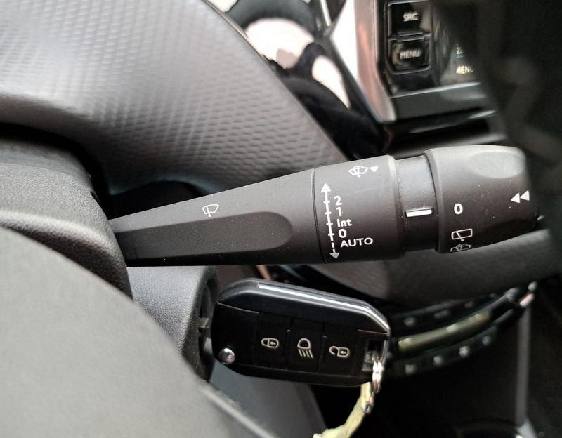 Peugeot 208 208 5p 1.6 bluehdi Allure 75cv