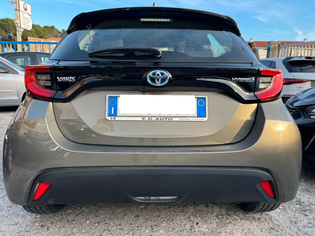 Toyota Yaris 1.5 Hybrid 5 porte Trend