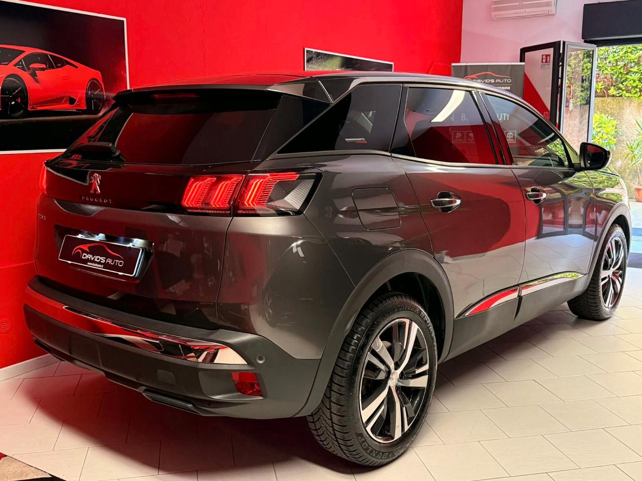 Peugeot 3008 BlueHDi 130 S&S EAT8 Allure