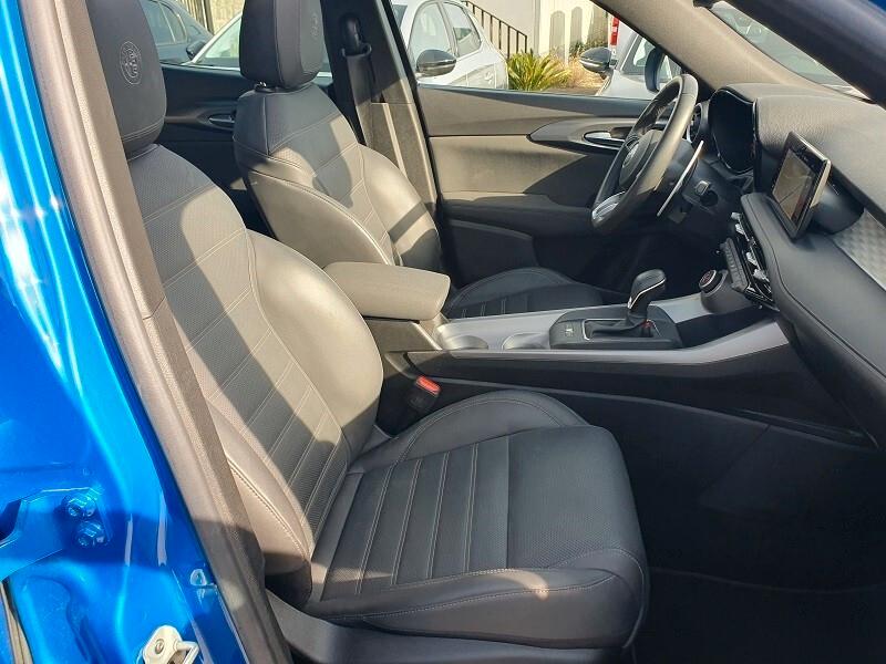 ALFA Tonale 1.3 PHEV 280 AT6 VELOCE NAVI CAM TETTO