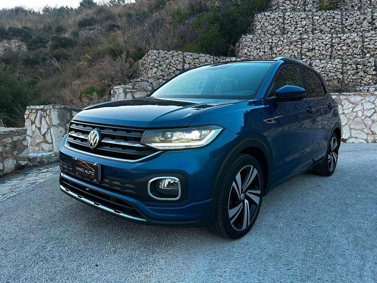 Volkswagen T-Cross 1.6 TDI Advanced R LINE PLUS