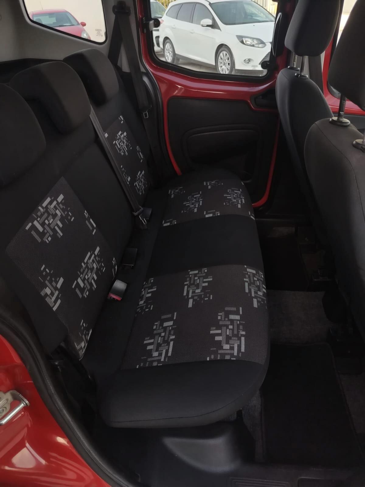 Fiat Qubo 1.3 MJT 75 CV Trekking