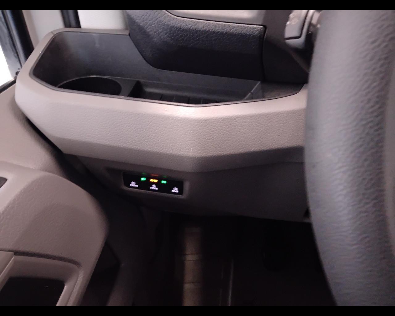 VOLKSWAGEN Crafter 30 2024 - crafter 30 2.0 tdi 140cv L3H3